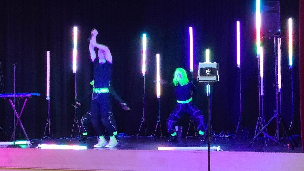 vital dance crew
