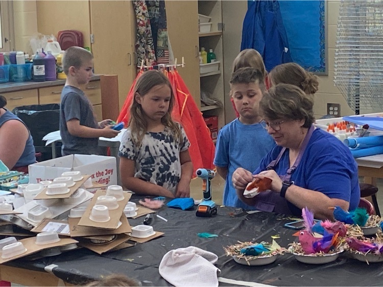ES Art Camp - students and teachers working